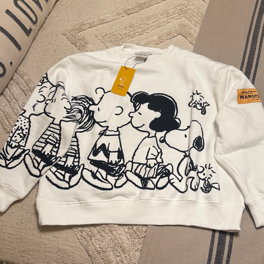 Peanuts White Crewneck with Black Character Design